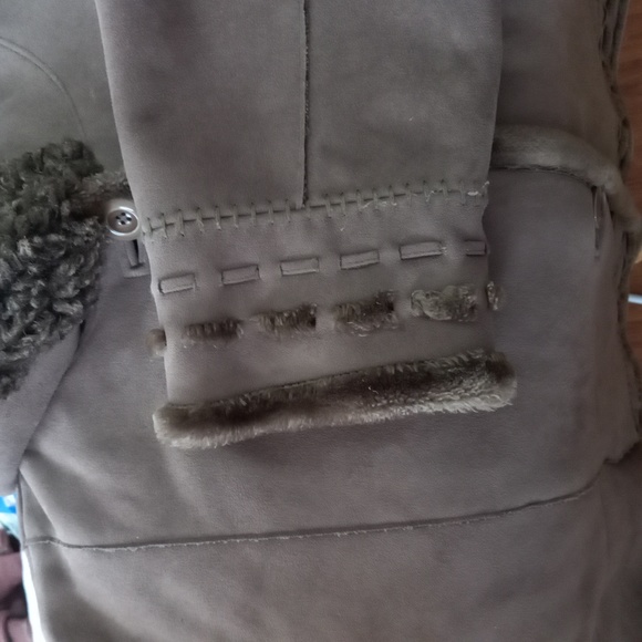 Novelti Plus 3X faux fur jacket with hoodie khaki/olive color - Picture 3 of 15